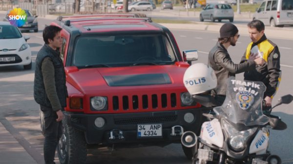 Çukur dizisinde skandal! Trafik polisine hakarete büyük tepki