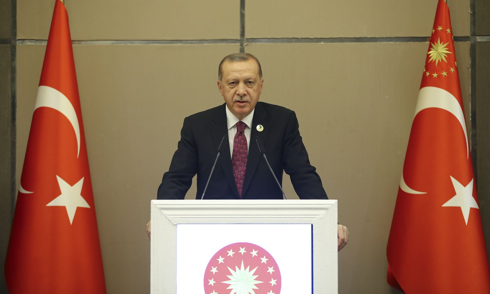 Cumhurbaşkanı Erdoğan'dan ABD'ye İran ve yaptırım resti...