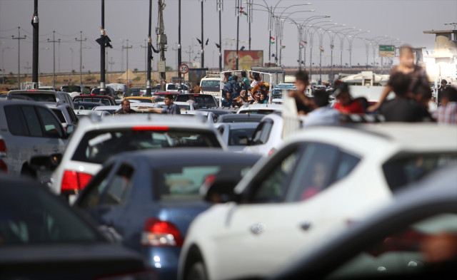 Kerkük'ten büyük kaçış! Binlerce kişi Süleymaniye ve Erbil'e gidiyor