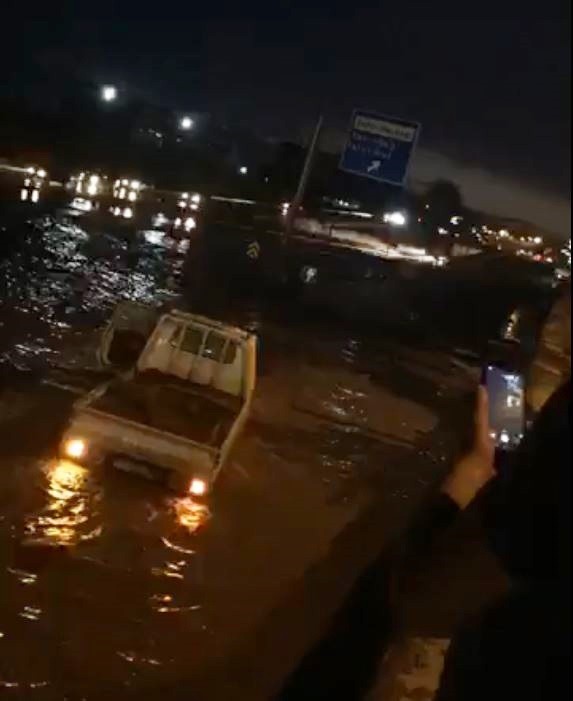 İstanbul'un yanıbaşında etkili oldu: 15 dakika yetti