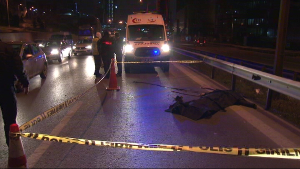 İstanbul Maltepe'de feci kazalar, 2 ölü var