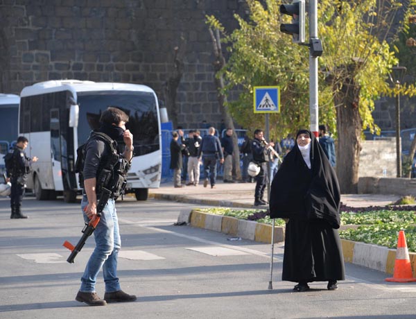 HDP'nin 'yürüyelim' çağrısı 2 kişinin hayatına mal oldu!