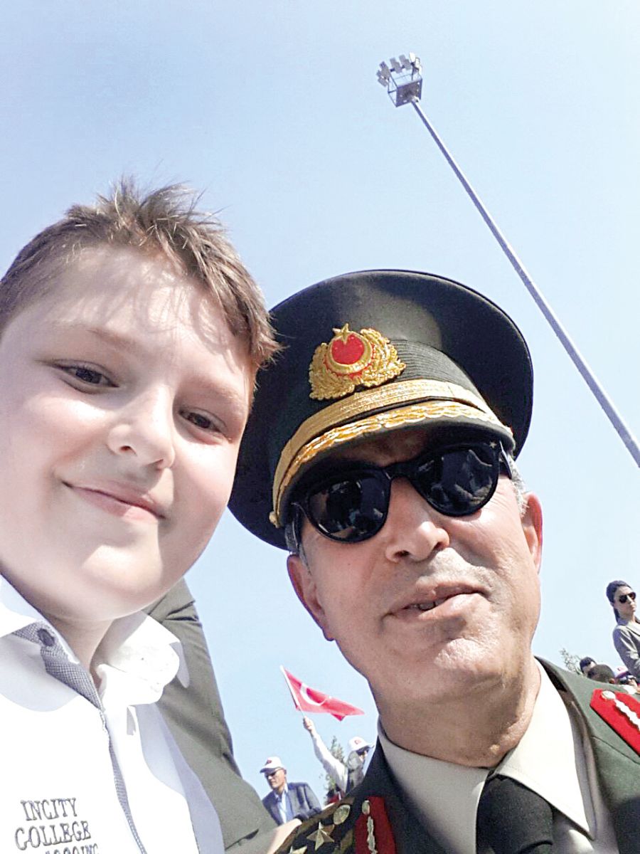 Devletin zirvesi 14'lük yakup'u çok sevdi