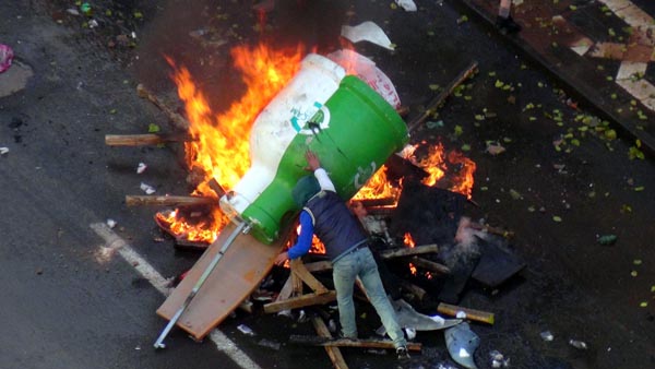 HDP'nin 'yürüyelim' çağrısı 2 kişinin hayatına mal oldu!