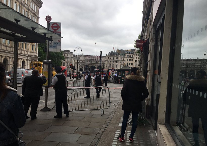 Trafalgar Meydanı boşaltıldı