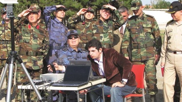 Cumhurbaşkanı Erdoğan'ın damadı Selçuk Bayraktar askerin gözcüsü çıktı