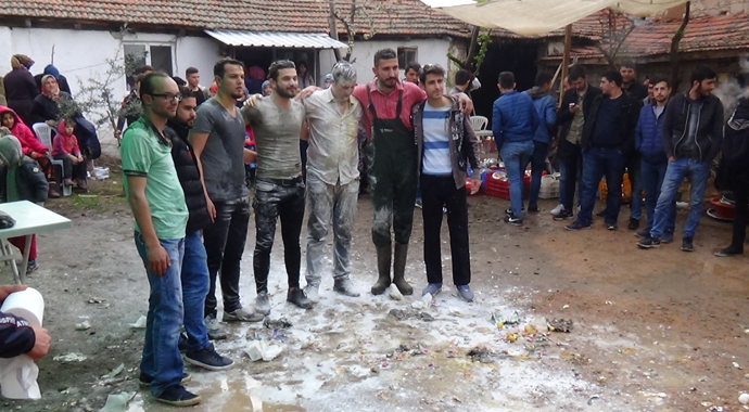 Damadın yumurtayla imtihanı