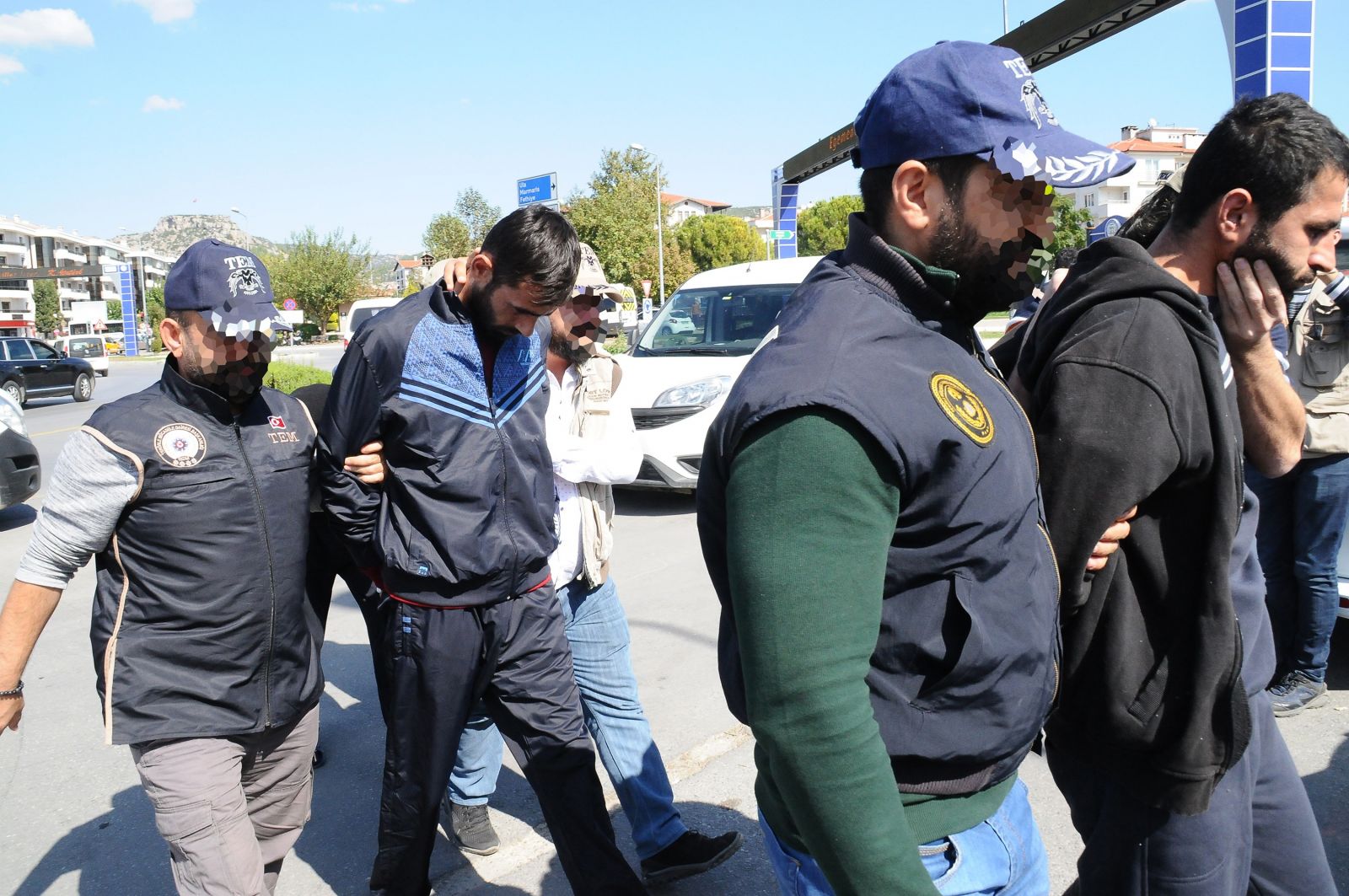 Teröristlerin üzerinden çıkanlar şoke etti
