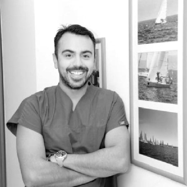 Ünlü kalp doktorunun oğlu kalp krizi geçirdi