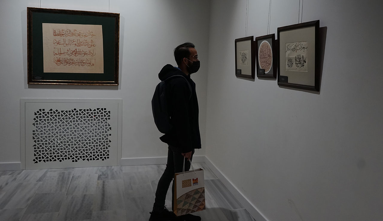 Usta hattat Halim Özyazıcı'dan yadigar kalanlar gün yüzüne çıktı