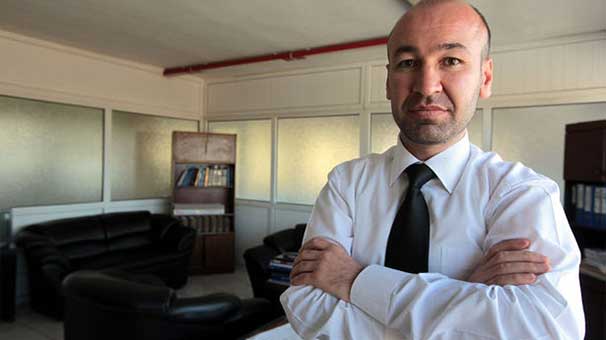 Deniz Baykal'a kaset soruşturmasında gözaltı