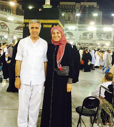 Demet Akalın'dan kayınvalidesi ve kayınpederine övgüler