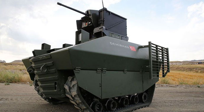 Havada karada denizde insansız savunma