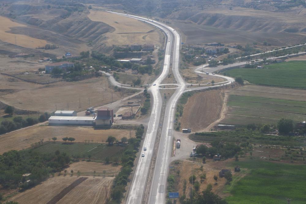 43 ilin geçiş noktasında havadan denetim