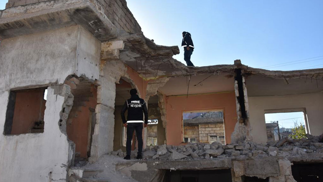 81 ilde eş zamanlı 'Türkiye Güven Huzur' uygulaması: 5’i çocuk 22 kayıp kişi bulundu