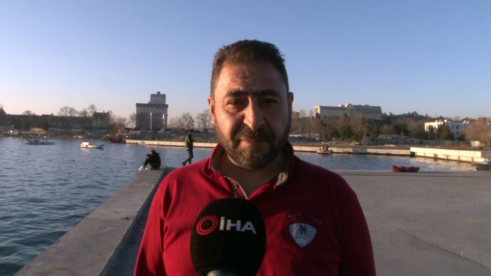 Kadıköy’de can pazarı! 2 genç kız denize düştü