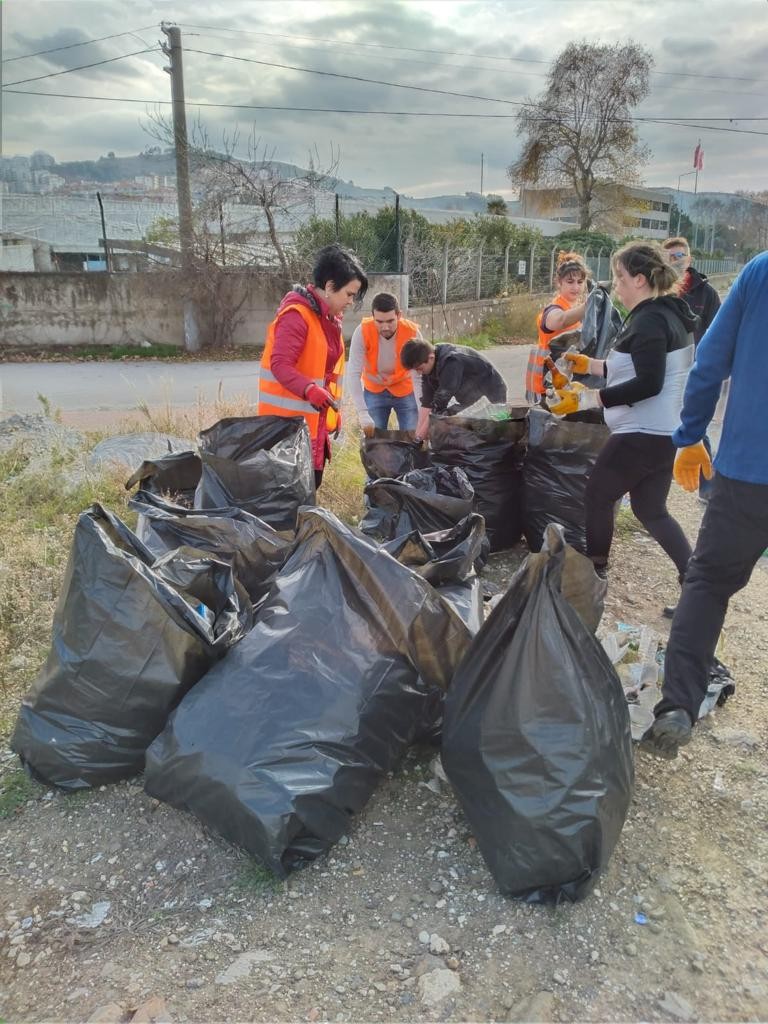 Denizden çıkanlar görenleri şaşırttı!