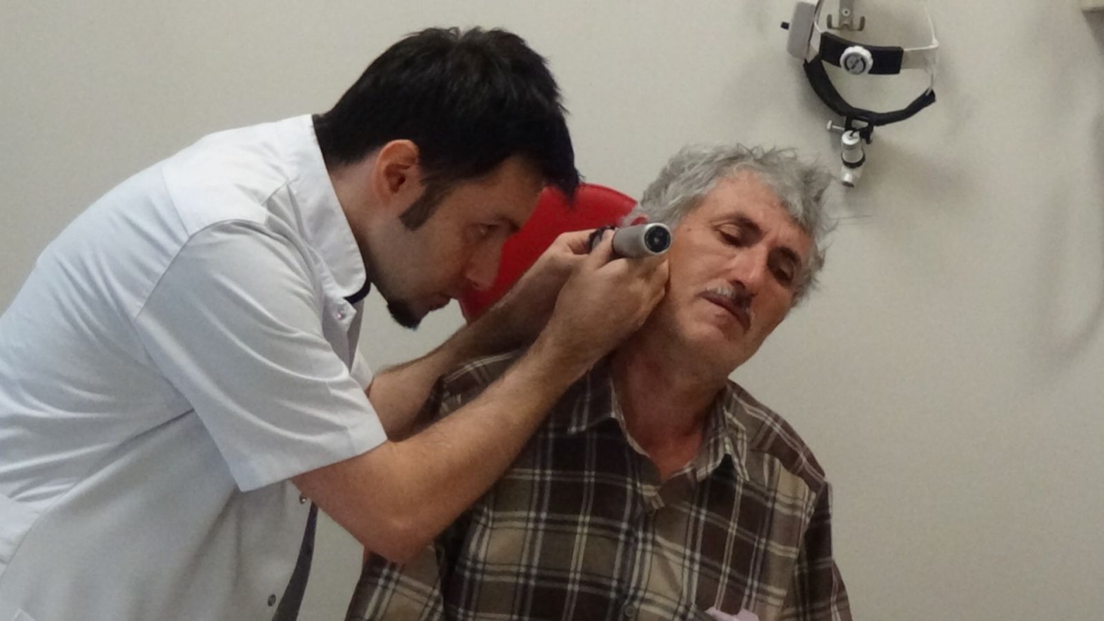 Serinlemek için girilen deniz hasta etmesin