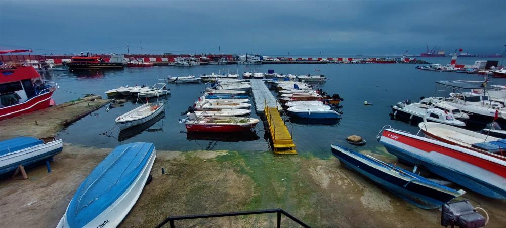 Marmara Denizi ulaşımına poyraz engeli