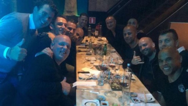 Van Persie depremi! Paylaştığı fotoğraf ortalığı karıştırdı