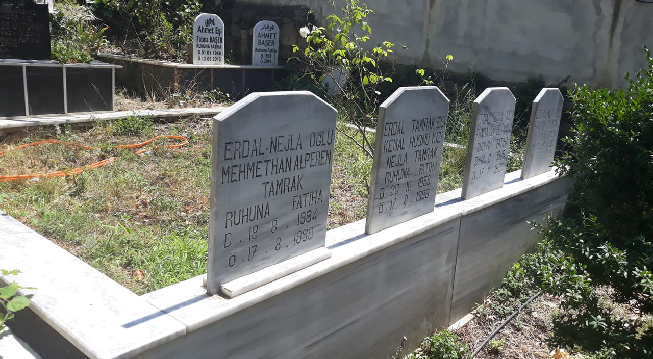 23 yıldır dinmeyen acı... Kaybettiği eşi ve çocuklarını anmak için her sene Yalova'ya geliyor