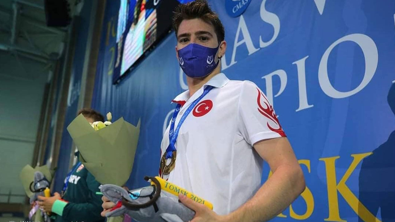 Milli sporcu Derin Toparlak, dünya şampiyonu oldu Milli sporcu Derin Toparlak, dünya şampiyonu oldu