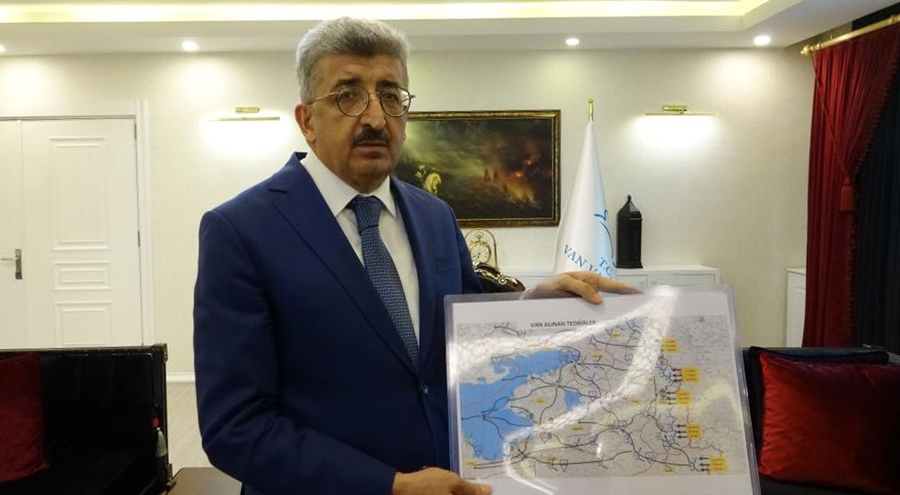 İran sınırına 295 kilometrelik duvar örülüyor