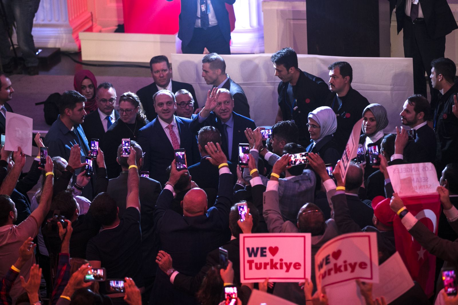 ABD'de ağlatan buluşma!  ABD'de ağlatan buluşma!