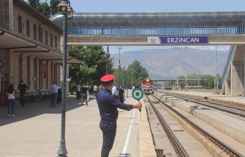 Doğu Ekspresi seferlerine yeniden başlıyor Doğu Ekspresi seferlerine yeniden başlıyor