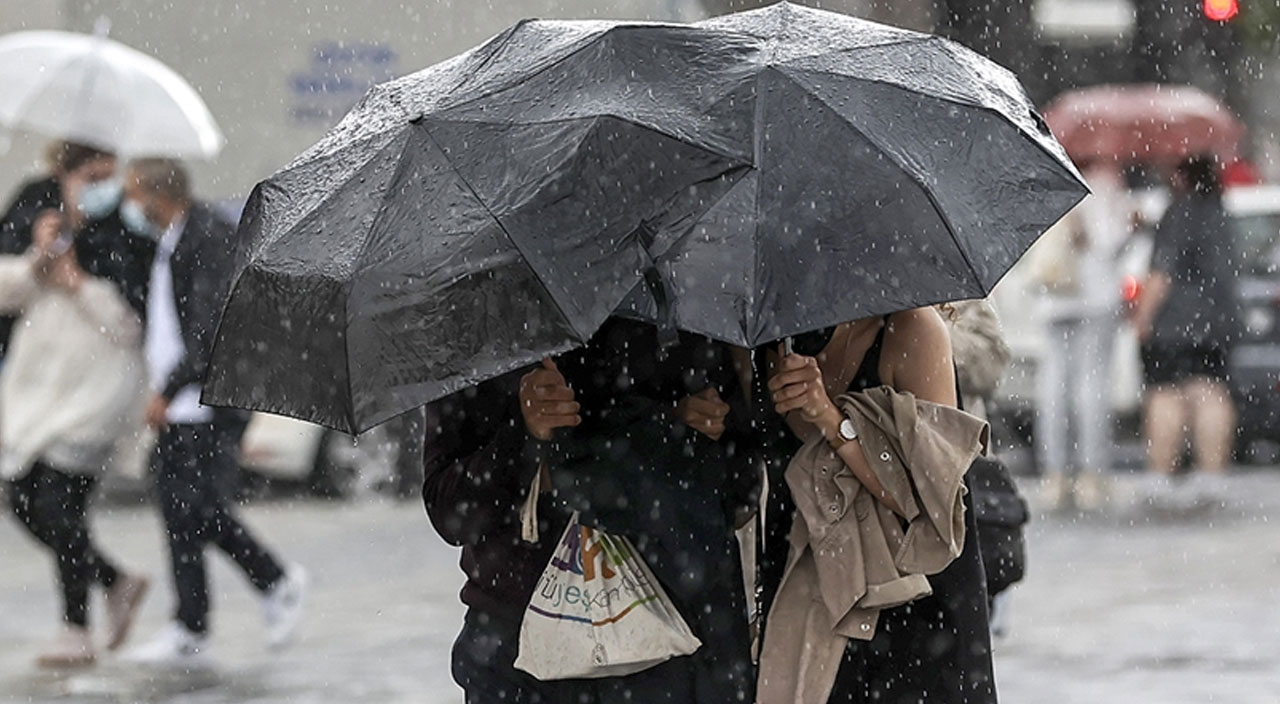 Çöl tozu ne zaman bitecek? Toz bulutu İstanbul’a gelecek mi? 4 Haziran 2022 hava durumu