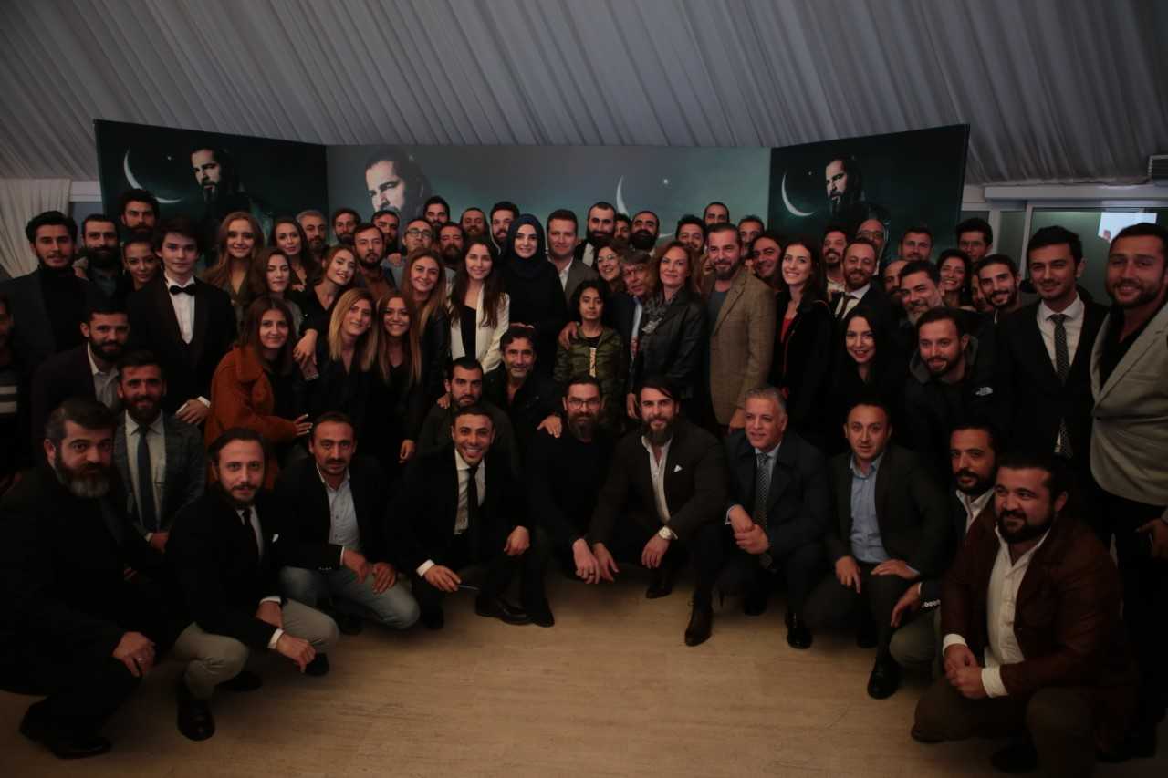 Diriliş Ertuğrul zirvedeki yerini aldı Diriliş Ertuğrul zirvedeki yerini aldı