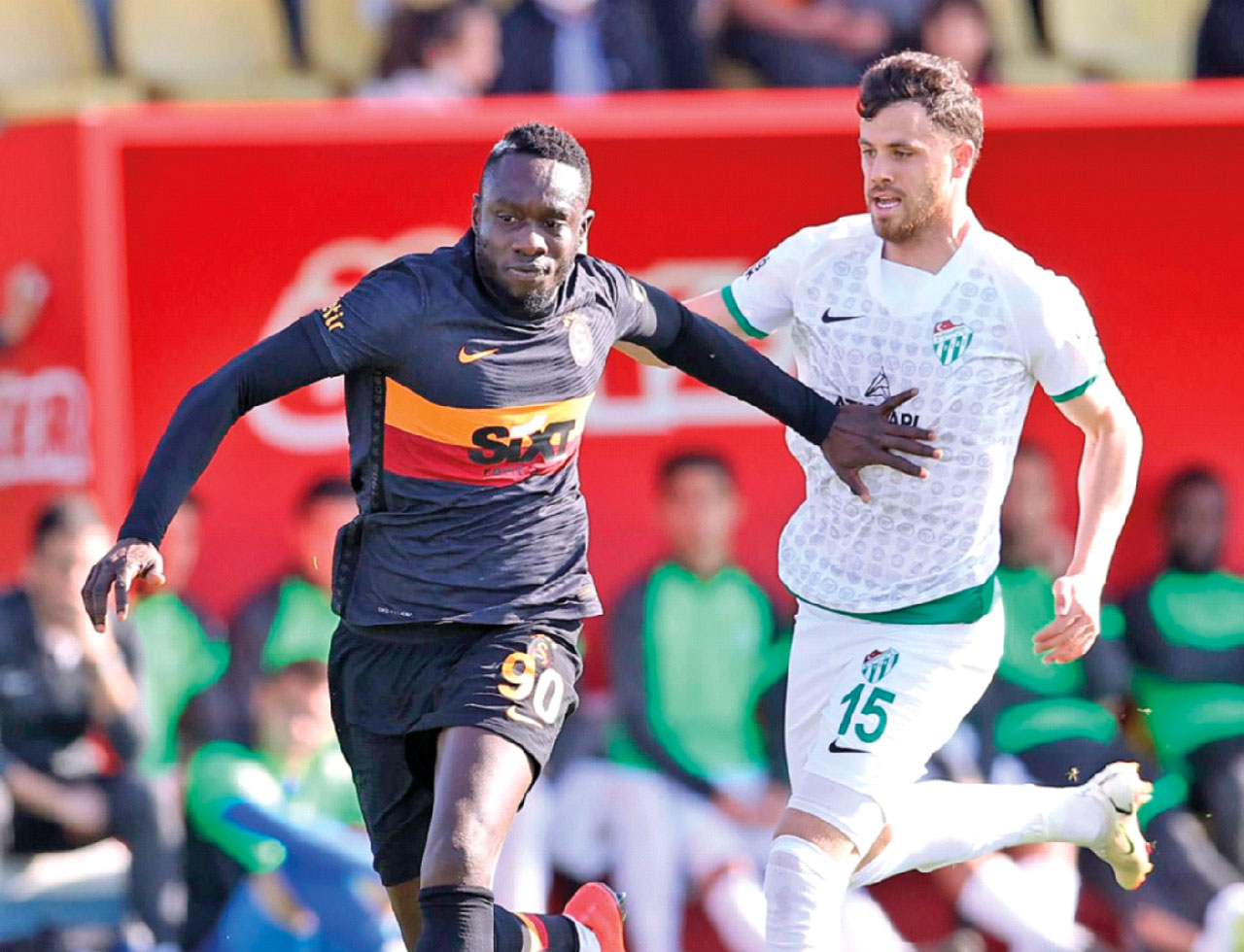 Gedson Benfica'ya resti çekti