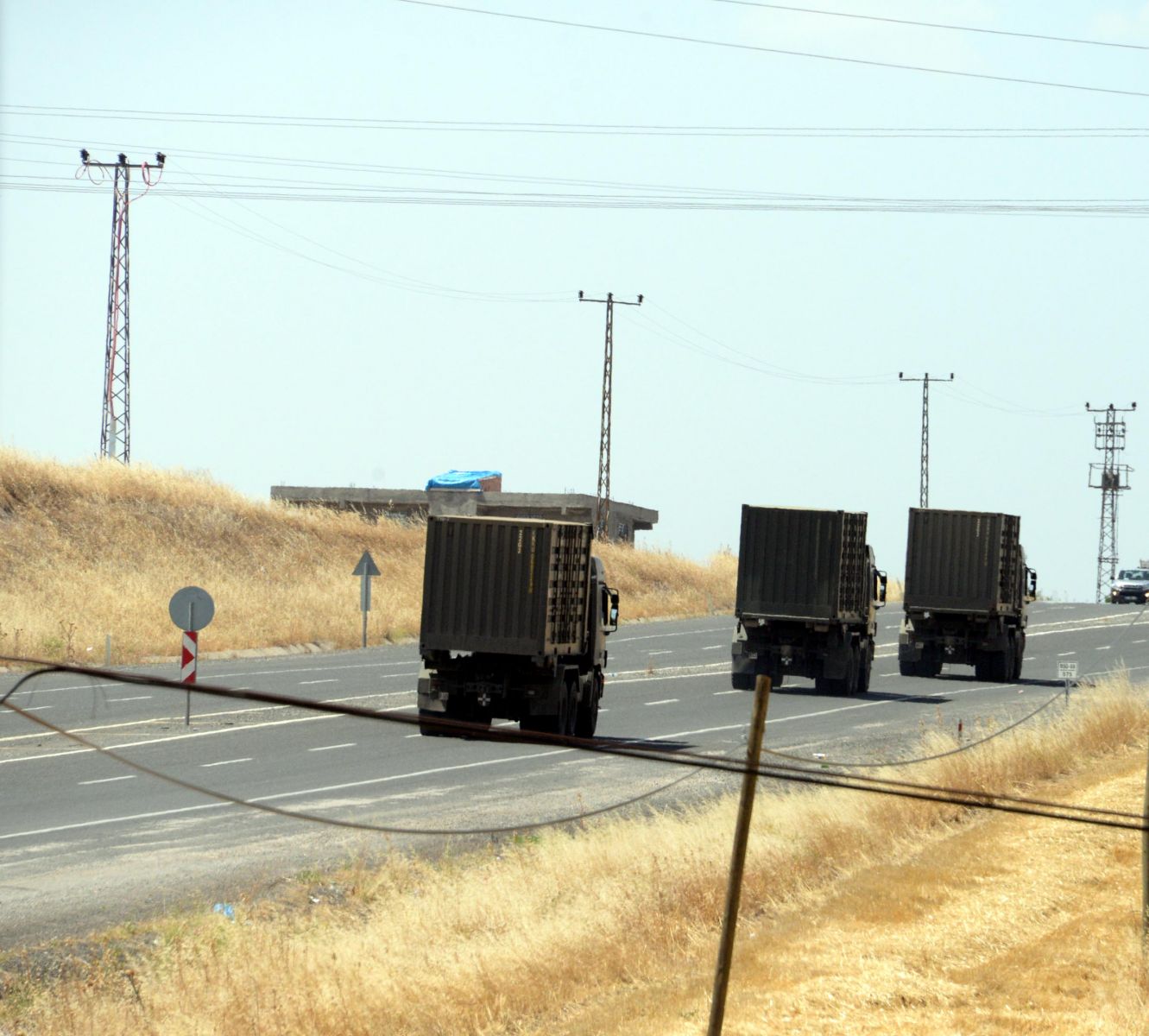Özel Harekat Timleri Diyarbakır'daki operasyon bölgesinde