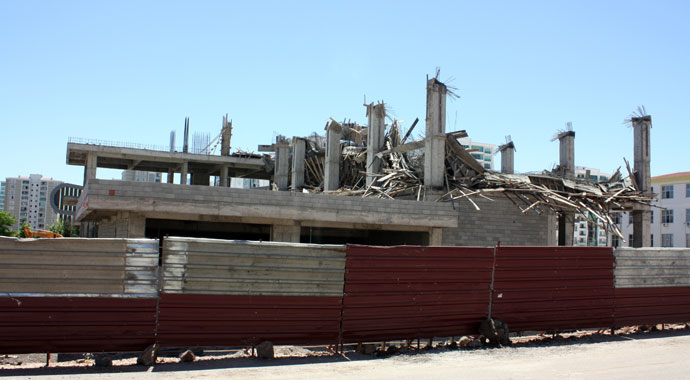 Diyarbakır’da inşaatta göçük: 2’si ağır 3 işçi yaralı