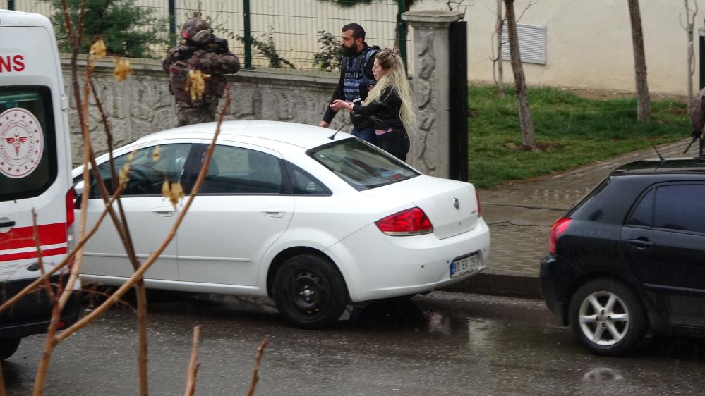 Diyarbakır'da rehine krizi