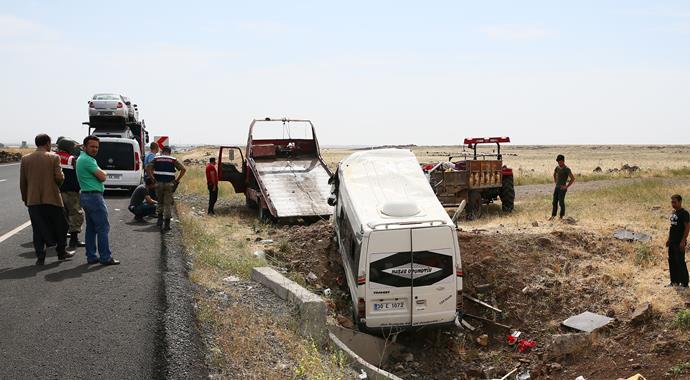 Diyarbakır'da korkunç kaza, 6 kişi hayatını kaybetti