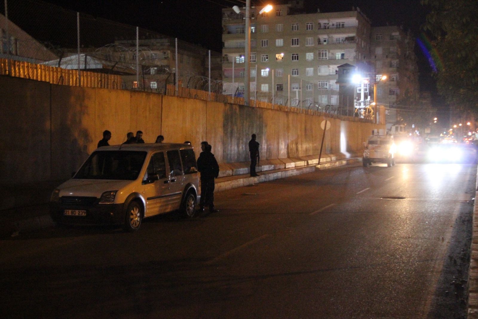 Diyarbakır’da cezaevine güçlendirilmiş torpilli saldırı