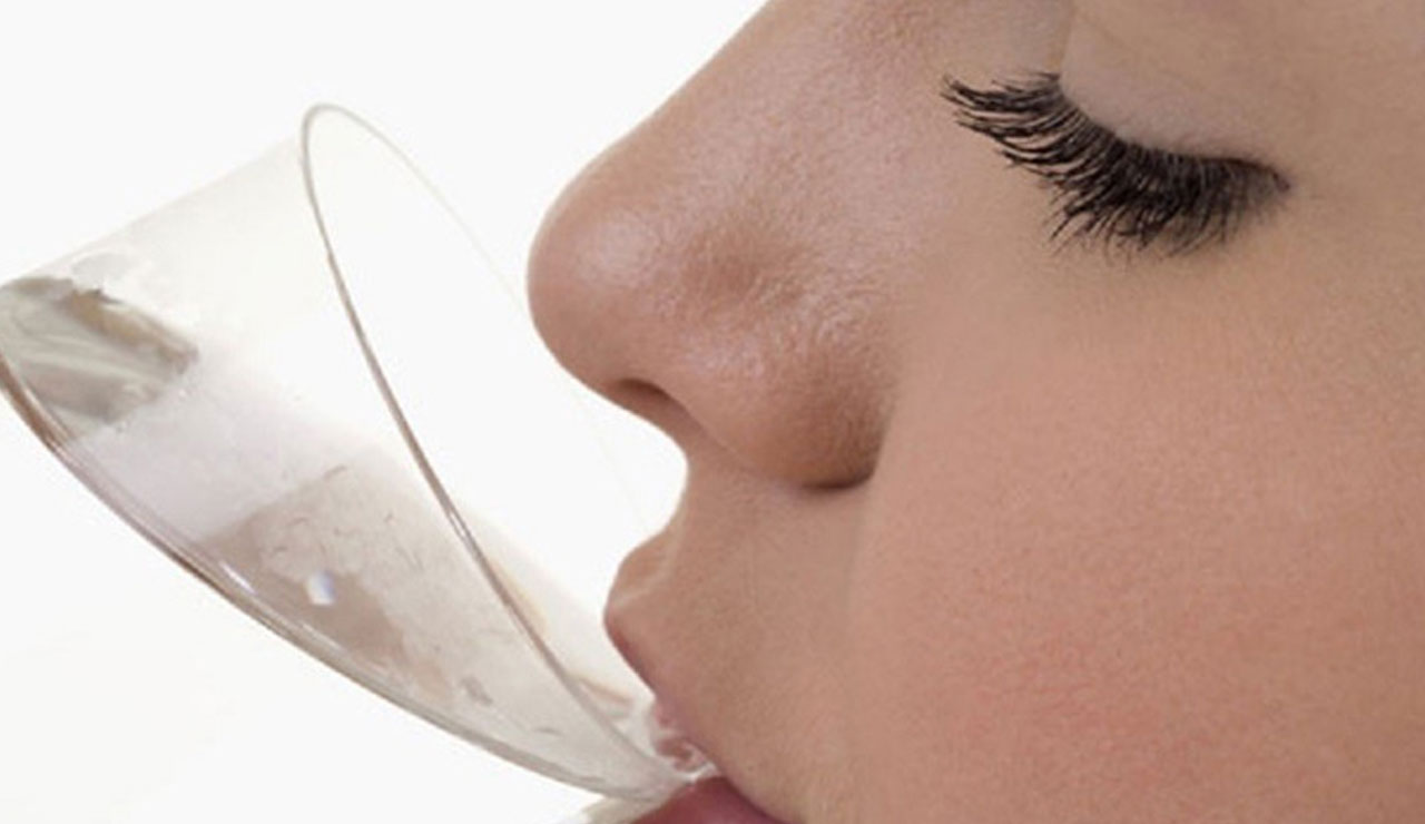 'Su diyeti' için uzman uyarısı: Ani ölümlere yol açabilir