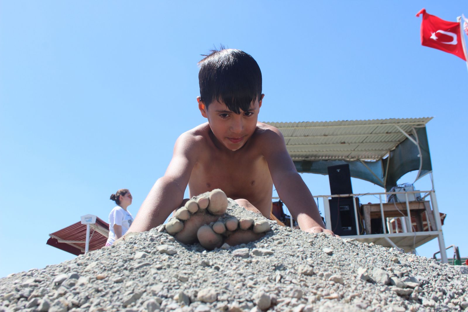 Havalar ısındı, 'Doğu'nun denizi' doldu taştı