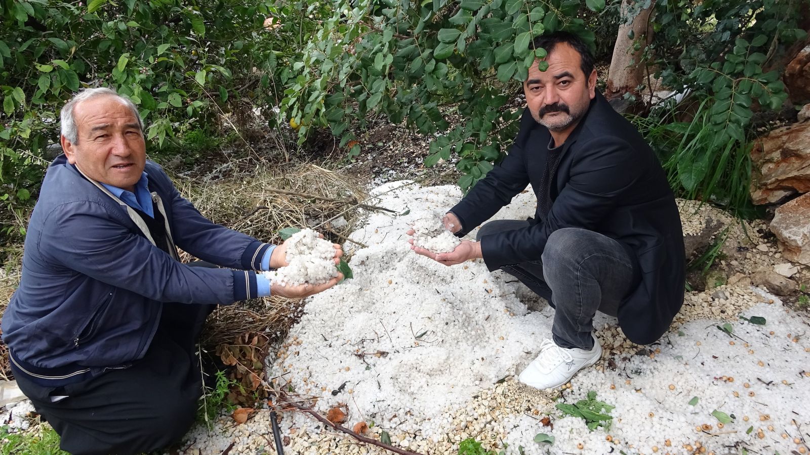 Mersin'de şiddetli dolu yağışı