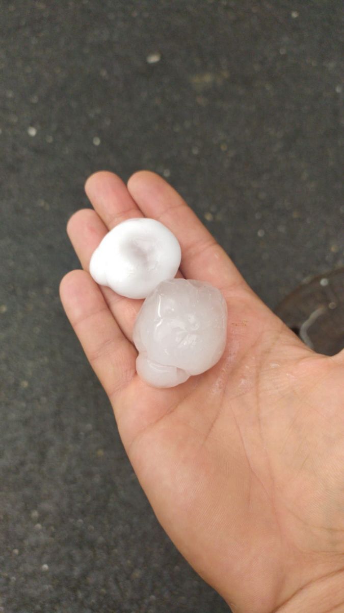 İstanbul’da dolu yağışı İstanbul’da dolu yağışı