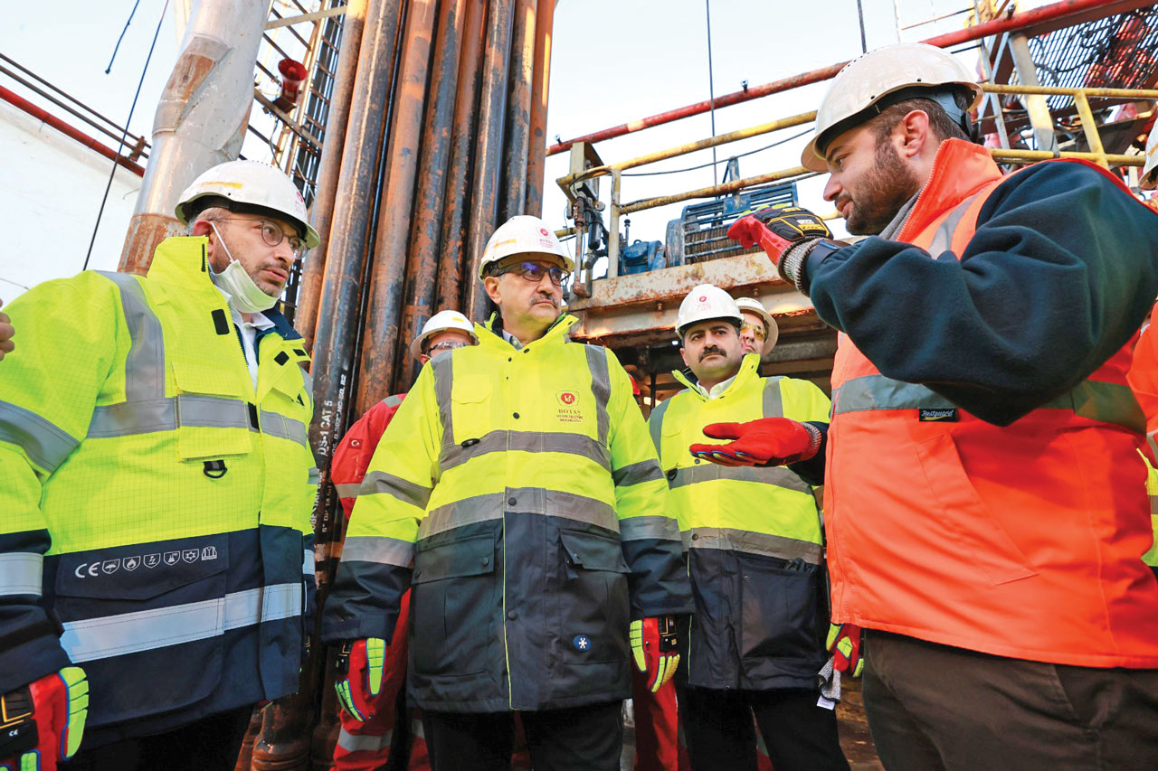 Silivri’de ‘ateş’ yandı, gaz arzı güvende