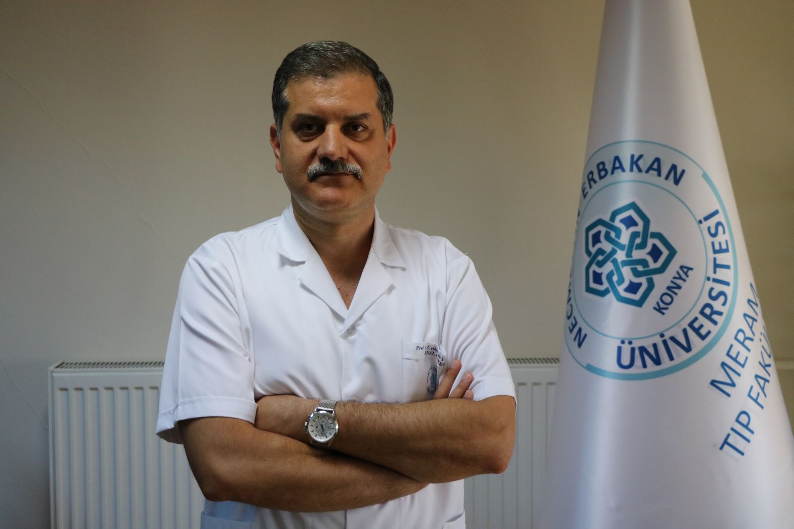 Karın ağrısı şikayetiyle gitti, tıp tarihine geçti!