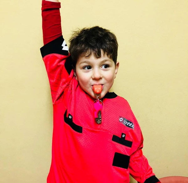 Baba oğlu değil karı koca hakem