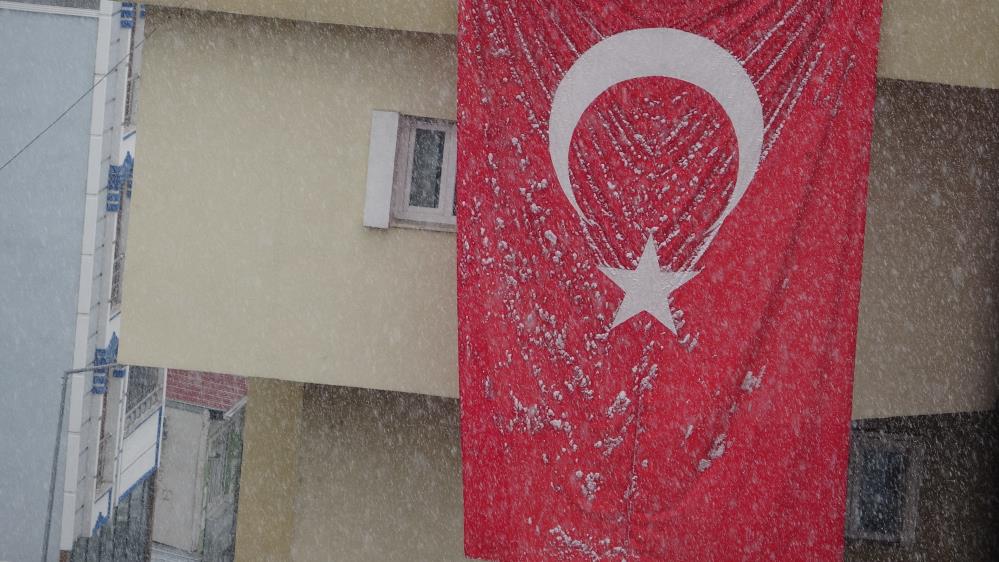 Ardahan beyaza büründü