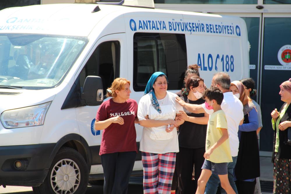 Düğünde fenalaşan çocuk hayatını kaybetti