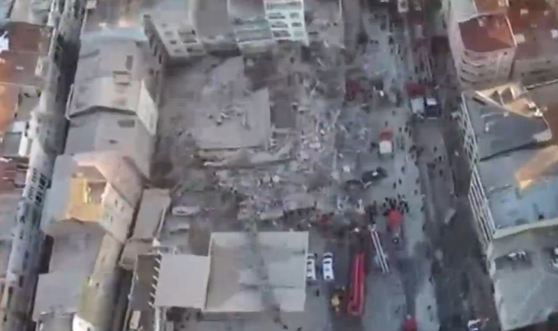 Son dakika... Zeytinburnu'nda bina çöktü! Ölüler ve yaralılar var... (İSTANBUL'DA BİNA ÇÖKTÜ)