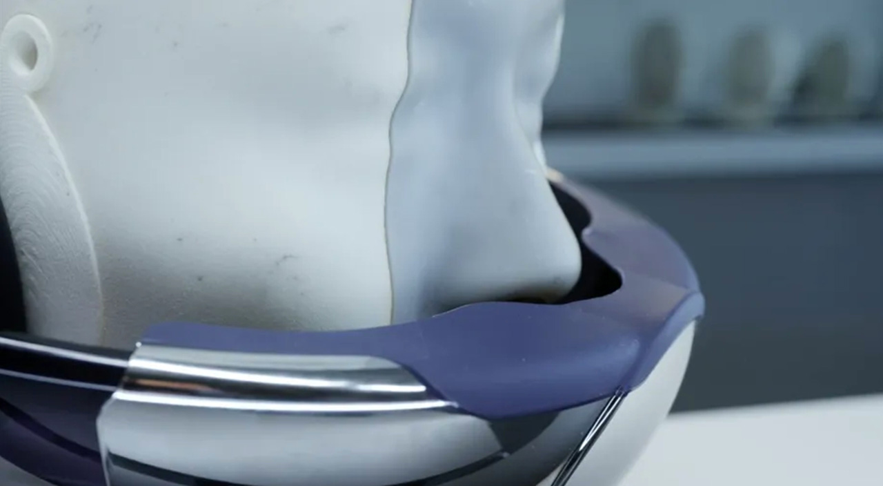 Dyson, hava temizleyiciye sahip kablosuz kulaklığını tanıttı Dyson, hava temizleyiciye sahip kablosuz kulaklığını tanıttı
