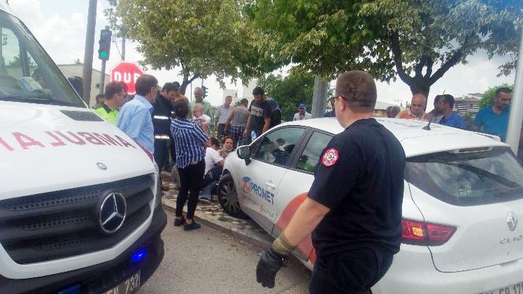 Düzce'de can pazarı: 1 ağır 3 yaralı