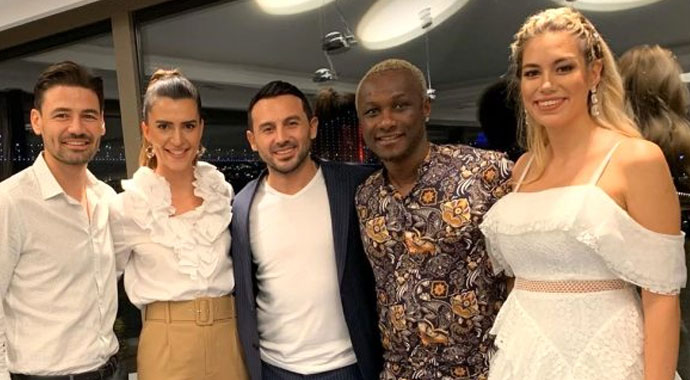 Eski futbolcu Ahmet Dursun ile Asena Demirbağ evlendi
